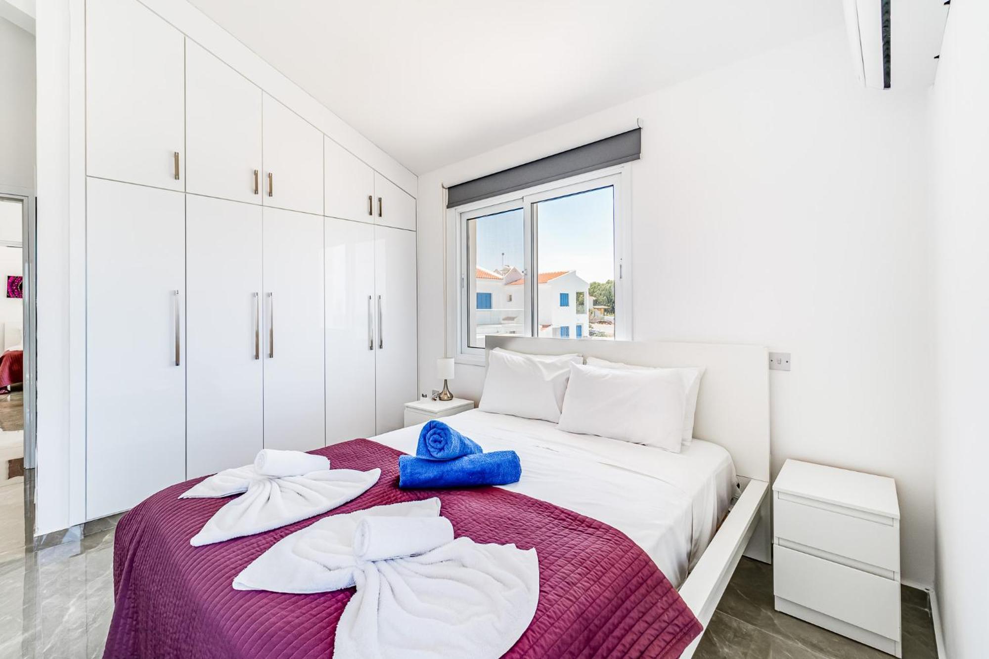 Beach Front Aqua Marina By Ezoria Villas باراليمني المظهر الخارجي الصورة
